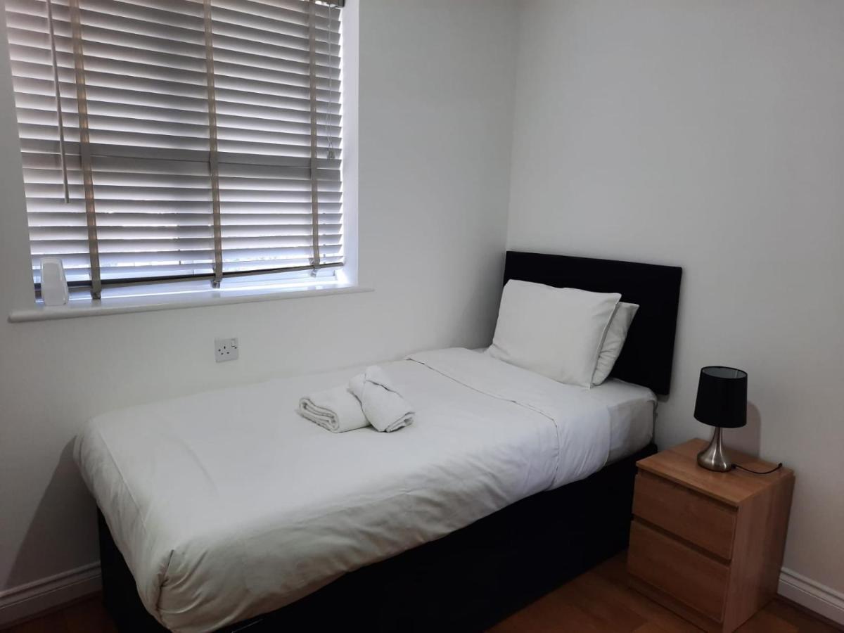 The Dell Villa Southampton Luaran gambar